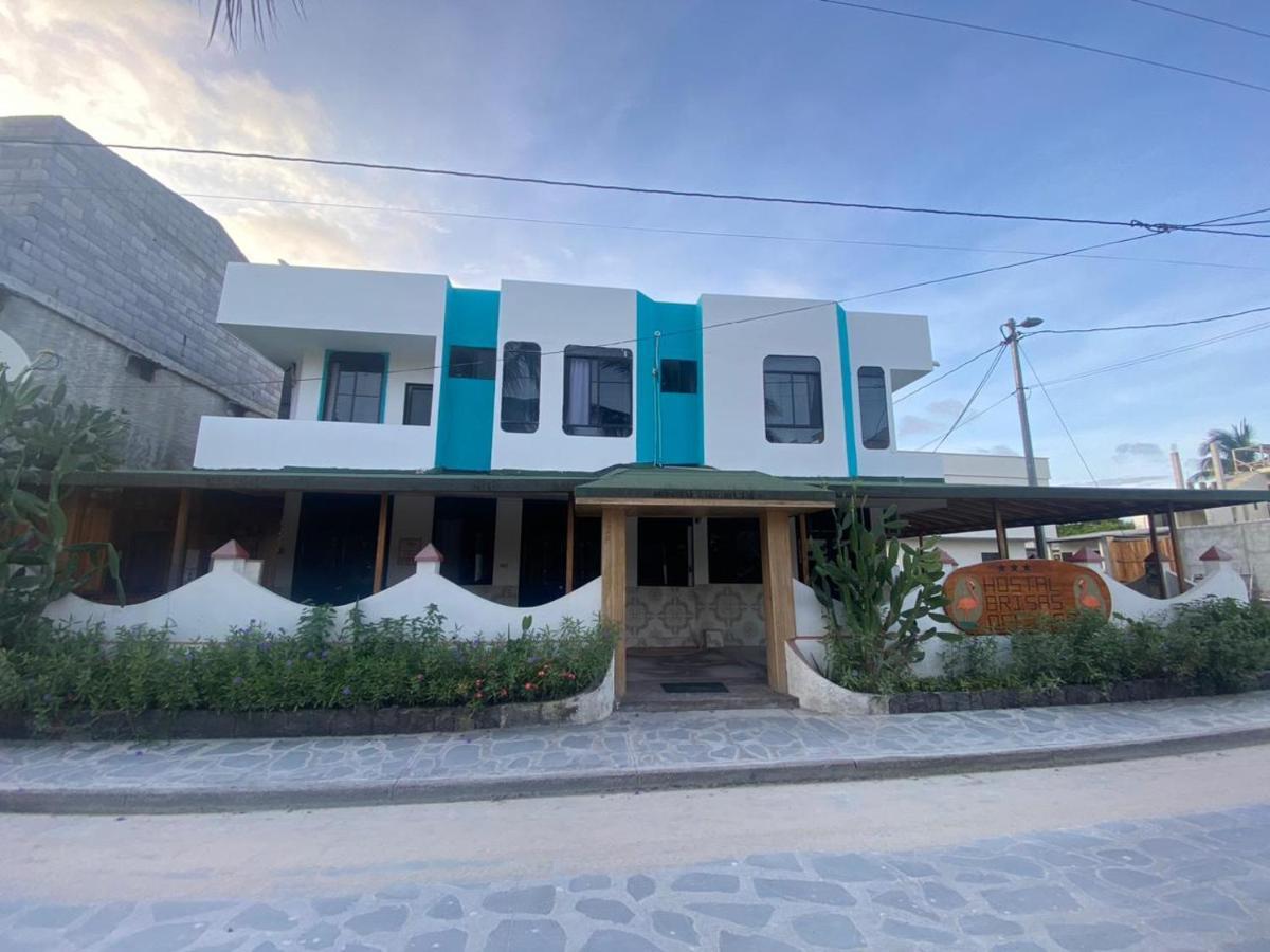 Hostal Brisas Del Mar Puerto Villamil Exterior photo