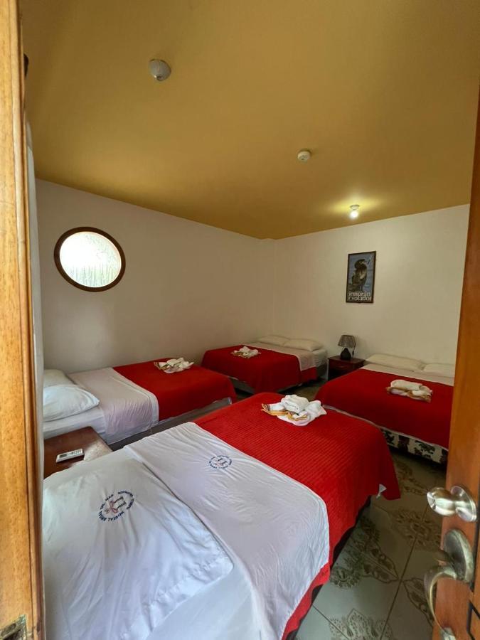 Hostal Brisas Del Mar Puerto Villamil Exterior photo