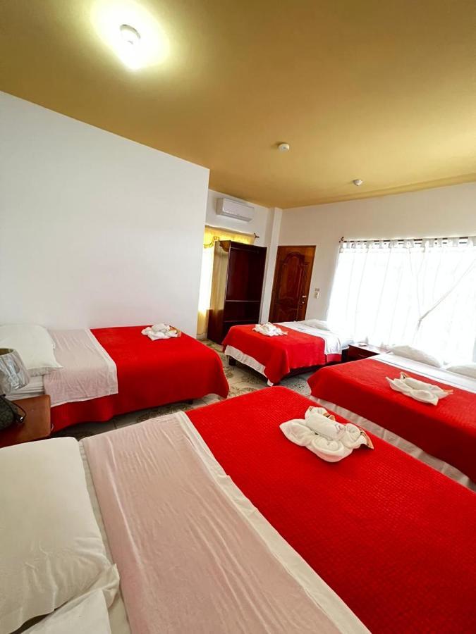 Hostal Brisas Del Mar Puerto Villamil Exterior photo